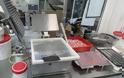 Φαρμακοποιός στο Χαλάνδρι είχε στήσει εργαστήριο ντόπινγκ και παράνομων χαπιών αδυνατίσματος, έκανε εξαγωγές σε 90 χώρες με τζίρο 1 εκατ. ευρώ