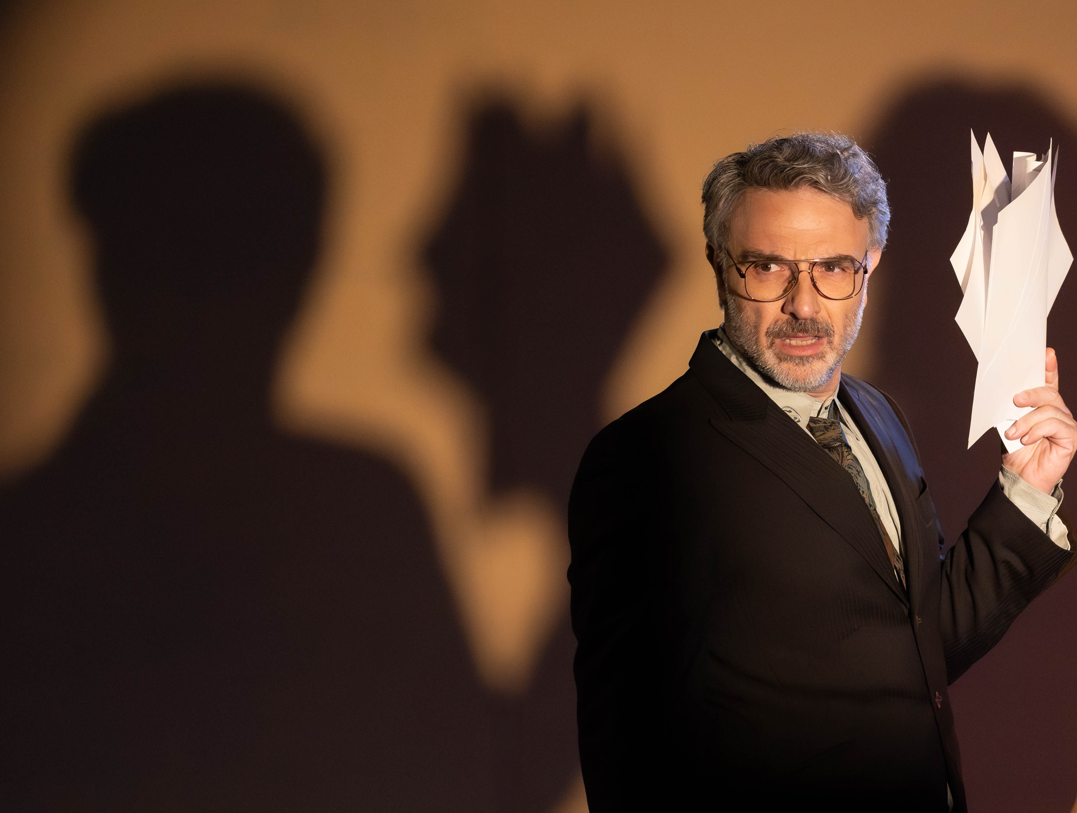ΝΤΕΡΤΙ: Δείτε backstage υλικό από τα γυρίσματα του τρέιλερ - Φωτογραφία 16
