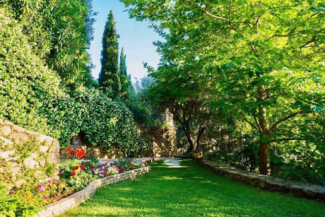 Η βίλλα των 8,5 εκατ στη Σκιάθο - Φωτογραφία 6