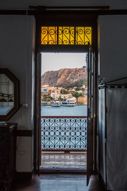 HOME TOUR Σε ένα από τα ιστορικότερα σπίτια του Καστελόριζου - Φωτογραφία 4