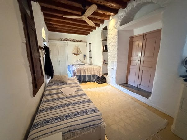 HOME TOUR: Παραδοσιακό πετρόκτιστο στην Άνδρο - Φωτογραφία 15