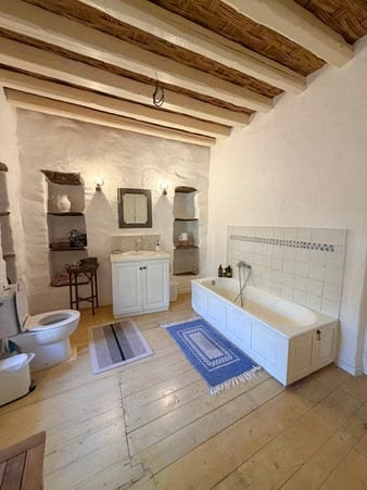 HOME TOUR: Παραδοσιακό πετρόκτιστο στην Άνδρο - Φωτογραφία 17