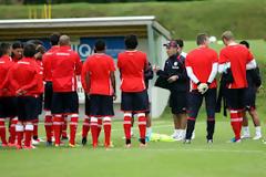 ΑΝΕΒΑΖΕΙ ΤΗΝ... ΕΝΤΑΣΗ Ο ΖΑΡΝΤΙΜ! (PHOTOS)