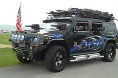 Το μεγαλύτερο...καγκουράμαξο Hummer όλων των εποχών έβαλε ΠΩΛΗΤΗΡΙΟ! [photos+videos]