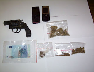 Συλλήψεις για ναρκωτικά σε Λαμία και Καραβόμυλο... - Φωτογραφία 1