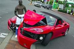 Ο πανηγυρισμός του Μπαλοτέλι στην... καθημερινότητα