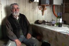 Δεν έχει δει άνθρωπο για 46 χρόνια!