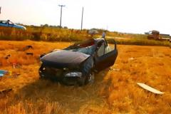 Νεκρή 44χρονη σε τροχαίο στην Πτολεμαΐδα – Φωτογραφίες από το κατεστραμμένο όχημα