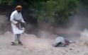 Εκτέλεση εξ' επαφής για «άπιστη» Αφγανή - Συγκλονιστικές φωτογραφίες από τη στιγμή του θανάτου της - Φωτογραφία 3