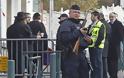Γαλλία: Ένοπλος κρατάει ομήρους σε σχολείο