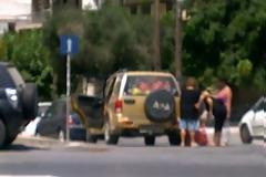 Εκμεταλλεύτηκε τη δωρεάν διανομή του ΕΚΗ και γέμισε ένα τζιπ 4χ4 με τρόφιμα!