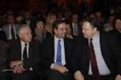 Σύσκεψη των τριών με τον Γ. Στουρνάρα...!!!