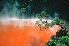 Η κόκκινη «λίμνη της Κολάσεως»!