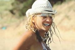 Φ. Σκορδά: Η σέξυ εμφάνιση στην παραλία και οι διακοπές στο Κιλκίς!