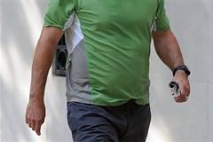 ΔΕΙΤΕ: Με σωσίβιο γνωστός ηθοποιός