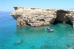 Κουφονήσια: σμαραγδένια θάλασσα να... την πιεις στο ποτήρι!