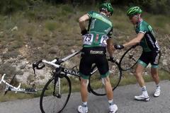 Σαμποτάζ στον Γύρο της Γαλλίας: Έριξαν καρφιά στον δρόμο!!! (Πόση ανωμαλία πια;;;)