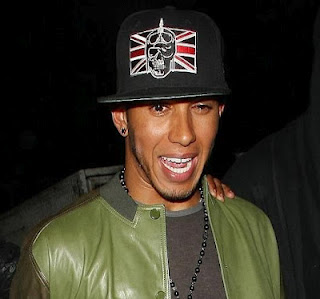 ΠΑΡΤΙ ΜΕ 10 ΓΥΝΑΙΚΕΣ Ο ΧΑΜΙΛΤΟΝ! (PHOTOS) - Φωτογραφία 9