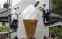 ΔΕΙΤΕ: Το μεγαλύτερο παγωτό στον κόσμο! - Φωτογραφία 2