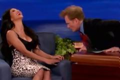 Οι άντρες φταίνε που... καρφώνουν εκεί τα μάτια τους;