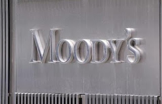 Ιταλία: Υποβάθμιση 23 κρατικών εταιριών, δήμων και περιφερειών της Ιταλίας από τον οίκο Moody’s - Φωτογραφία 1