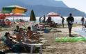 Πολύ καλύτερα εξελίσσεται η τουριστική κίνηση στην Κρήτη από ότι αρχικά προβλεπόταν