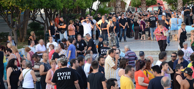 Νίκαια : Στελέχη του ΣΥΡΙΖΑ φωτογράφιζαν και στοχοποιούσαν όσους έπαιρνα τρόφιμα από τους κακούς φασίστες [Φώτο + Βίντεο] - Φωτογραφία 3