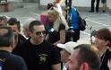 Νίκαια : Στελέχη του ΣΥΡΙΖΑ φωτογράφιζαν και στοχοποιούσαν όσους έπαιρνα τρόφιμα από τους κακούς φασίστες [Φώτο + Βίντεο] - Φωτογραφία 4