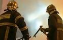 ΠΡΙΝ ΛΙΓΟ: Φωτιά σε κατάστημα που βρίσκεται σε ισόγειο πολυκατοικίας στο Κερατσίνι
