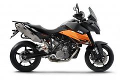 SMT 990: Ημερήσια δόση οδηγικής απόλαυσης με  €10.990!