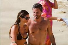 Τα τρυφερά ενσταντανέ της Σ. Καρβέλα με τον… πρώην της