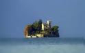 ΔΕΙΤΕ: Το ιδιωτικό νησί του George Cloone! - Φωτογραφία 4