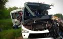 Πολύνεκρο τροχαίο με λεωφορείο στο Μεξικό