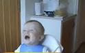 VIDEO: Όταν τα μωρά γελάνε