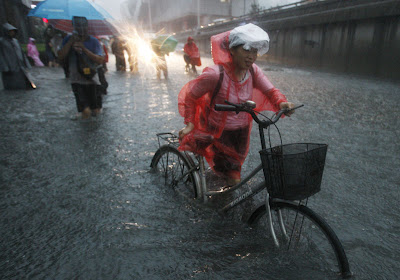 Στο Πεκίνο έβρεξε για 60 χρόνια - Φωτογραφία 1