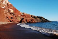 Οι καλύτερες παραλίες της Σαντορίνης