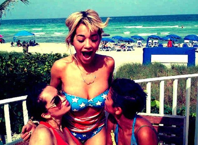 Αυτό θα πει επιστήθιες φίλες - Φωτογραφία 2