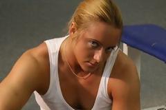 Μήπως αυτή η γυναίκα το «παράκανε» με τη γυμναστική; (pics)