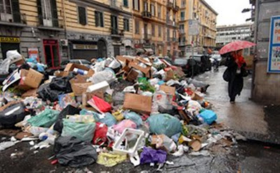Στα όρια της χρεοκοπίας δέκα ιταλικές πόλεις - Φωτογραφία 1