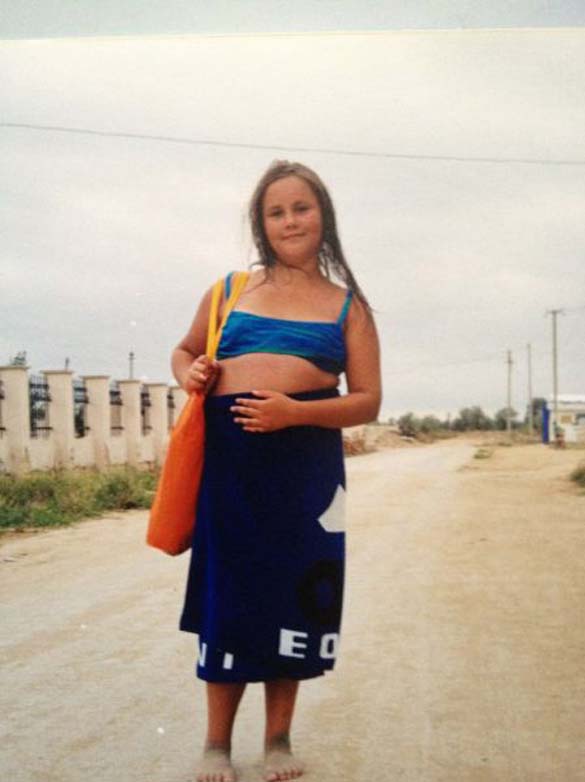 ΔΕΙΤΕ ΕΙΝΑΙ ΕΝΤΥΠΩΣΙΑΚΟ:  H μεταμόρφωση ενός κοριτσιού από τη Ρωσία - Φωτογραφία 2