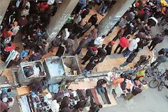 “Μας σπρώχνουν σε εμφύλιο”