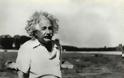 18 Φωτογραφίες του Albert Einstein όπως δεν τον έχουμε συνηθίσει - Φωτογραφία 1