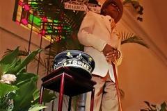 Ο νεκρός ήταν στην… υποδοχή της κηδείας του!