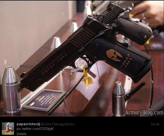 H Παπαχρήστου είχε αναρτήσει φωτό με 45άρι πιστόλι και βίντεο «γ@μα τον κωλότουρκο» - Φωτογραφία 2