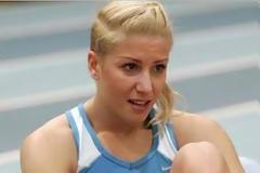 Νέα tweets της Β. Παπαχρήστου που προκαλούν. Γ@μα τον κωλότουρκο...