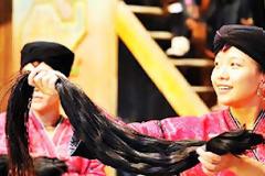 Hunagluo: Το χωριό με τις μακρυμαλλούσες γυναίκες!