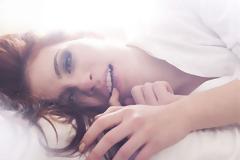 ΔΕΙΤΕ: Γιατί οι άνδρες προτιμούν τις μελαχρινές;