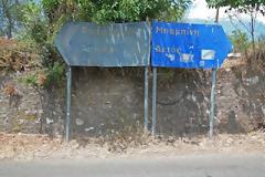 Δρόμος Μαχαιράς-Αστακός: Κατεστραμμένες οι Πινακίδες οδικής σήμανσης!