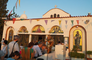 Η Εορτή του Αγίου Παντελεήμονος στην Ι.Μ. Γλυφάδας Ε. Β. Β. και Β. - Φωτογραφία 1