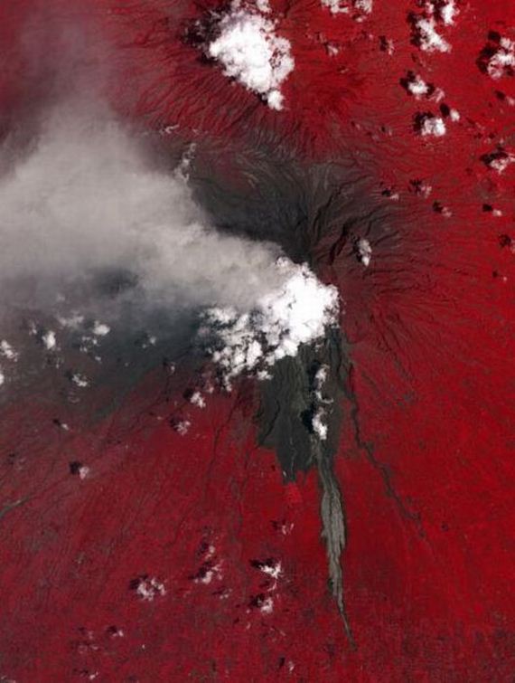 ΔΕΙΤΕ: Απίστευτες φωτογραφίες ηφαιστείων! - Φωτογραφία 25